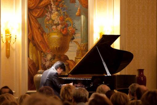 Котаро Фукума играет музыку Дебюсси, Париж (Фото : DR)